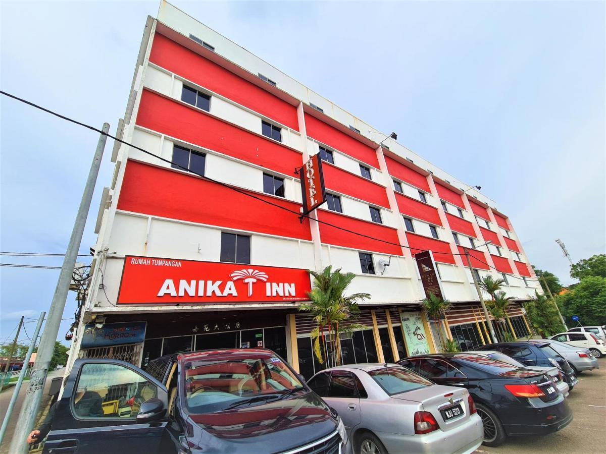 Anika Inn - Keluang Exterior foto